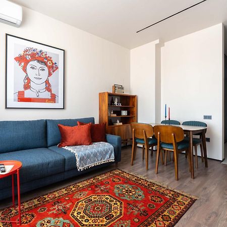Oybek Nrg 48 I Stylish & Modern Apartment Ташкент Екстериор снимка